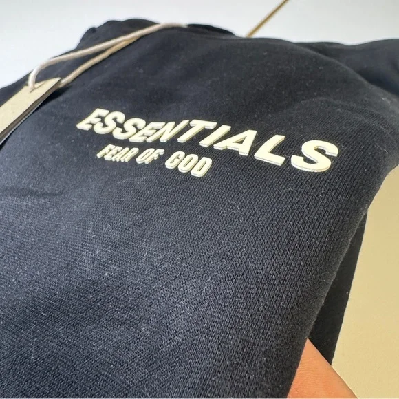 Fear of God Essentials Hoodie Black Pullover Sweatshirt Mens Womens - Picture 2 of 5